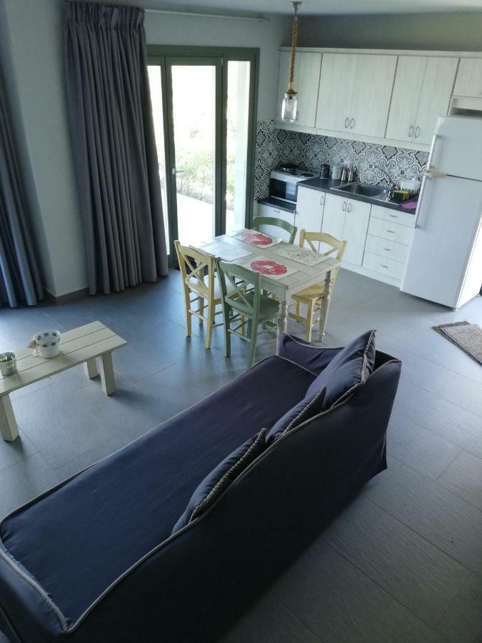 Thea Houses Milína Extérieur photo